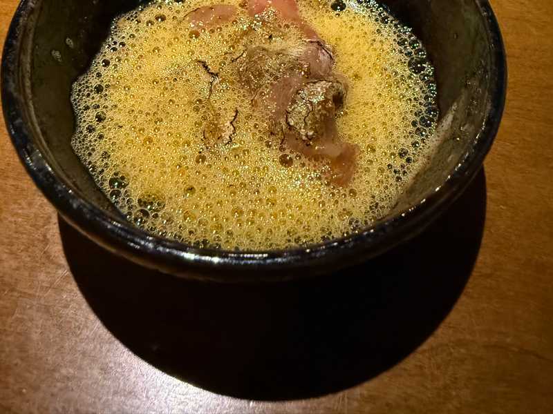 Yoroniku with the family